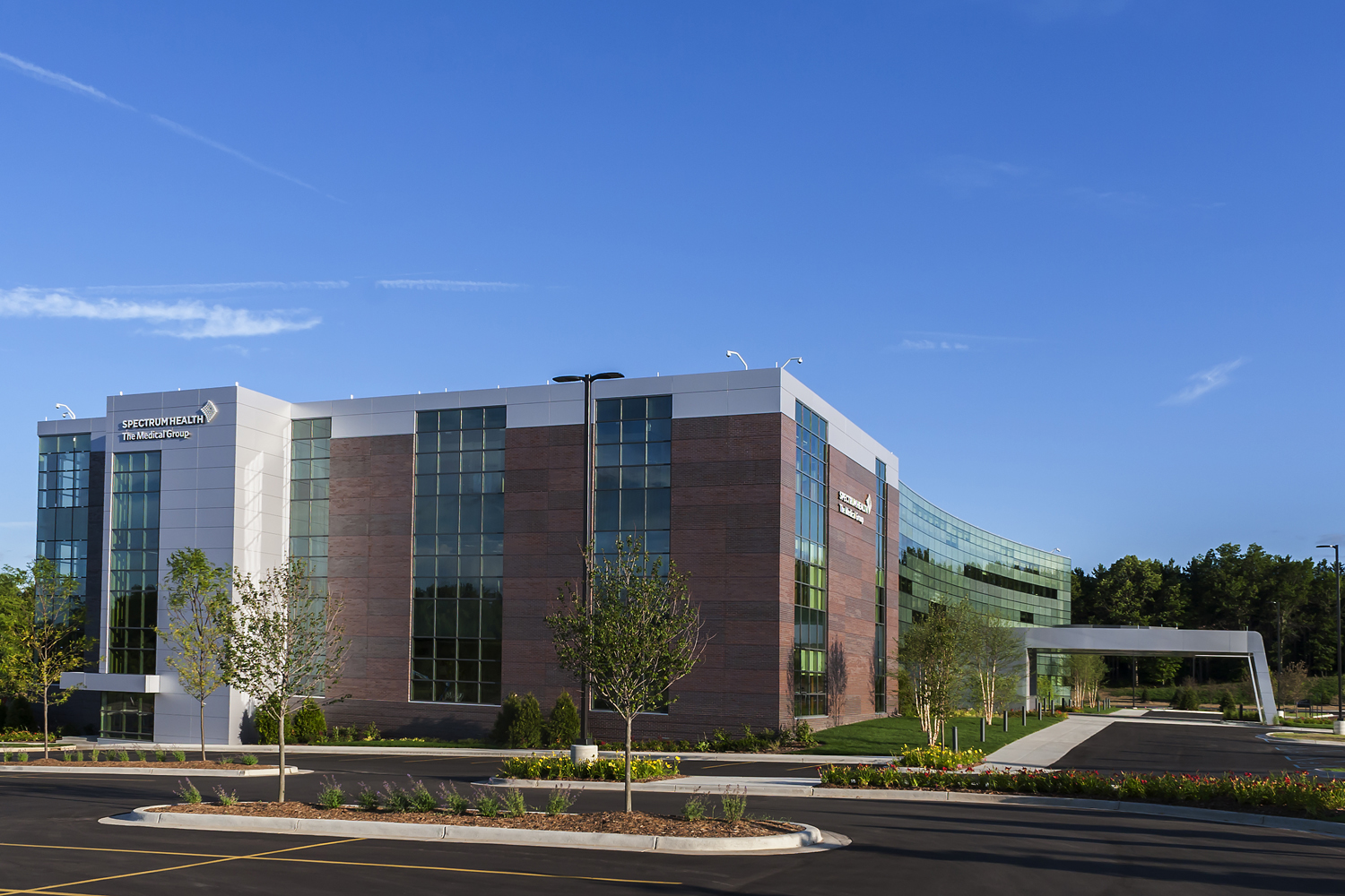 Spectrum Health East Beltline - Vos Glass LLC