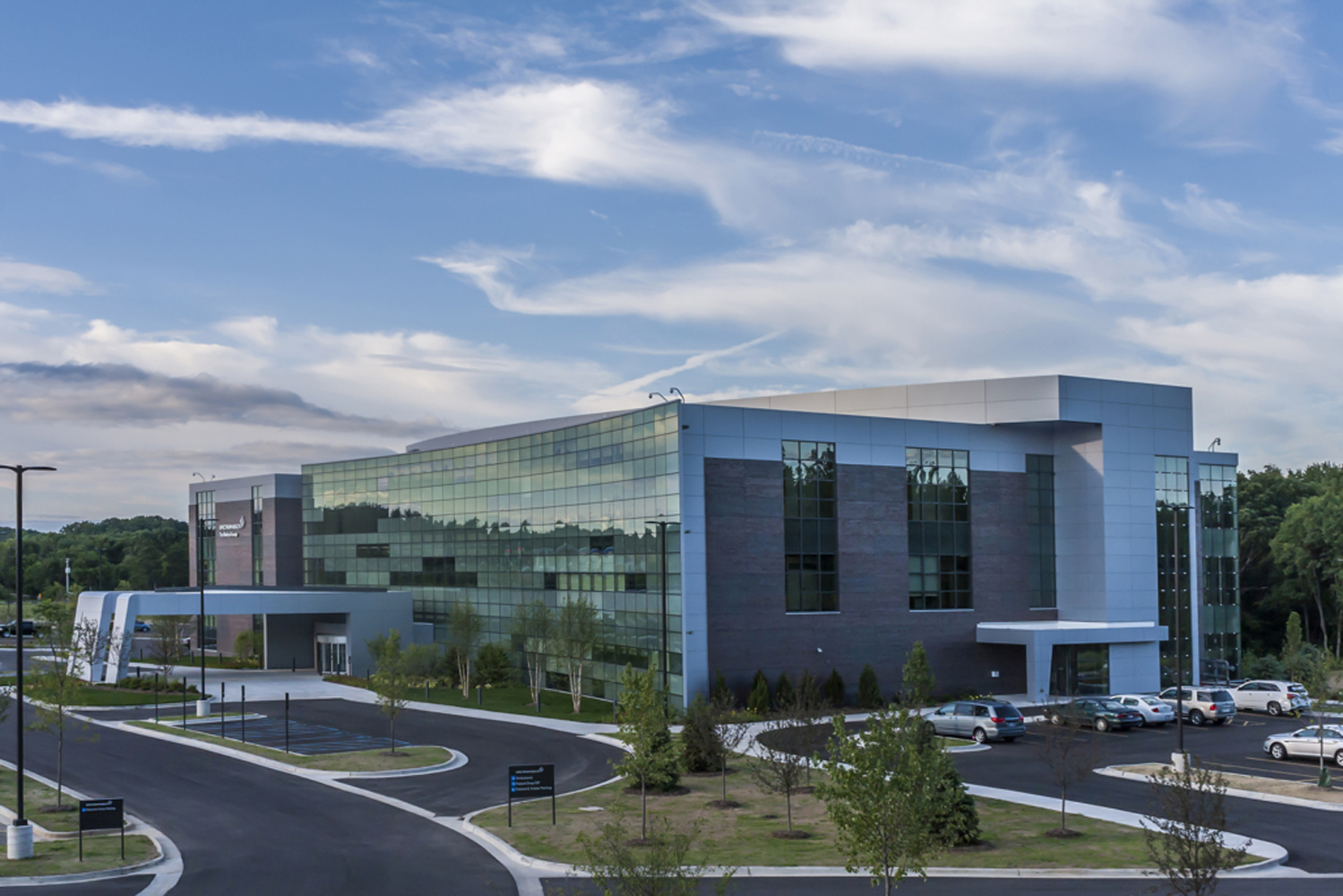 Spectrum Health East Beltline - Vos Glass LLC